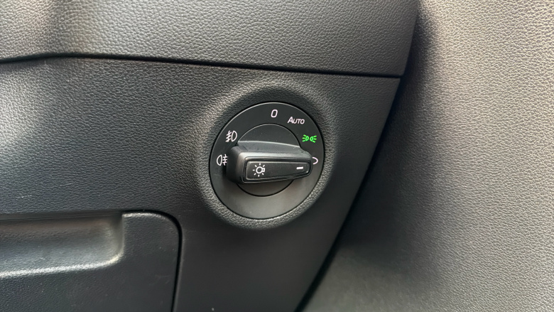 Skoda Karoq 1.0 TSI SE 5dr DSG Petrol Estate